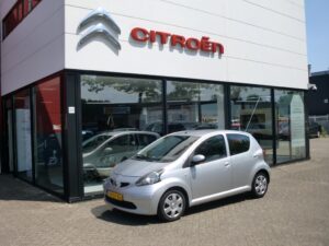 TOYOTA Aygo 1.0 12V VVT-I 5DRS Plus AIRCO